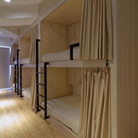 Bulatan Hostel Tanjong Aru Extérieur photo