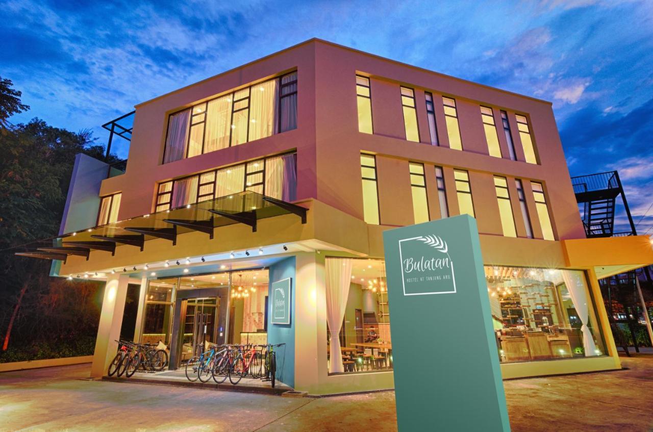 Bulatan Hostel Tanjong Aru Extérieur photo