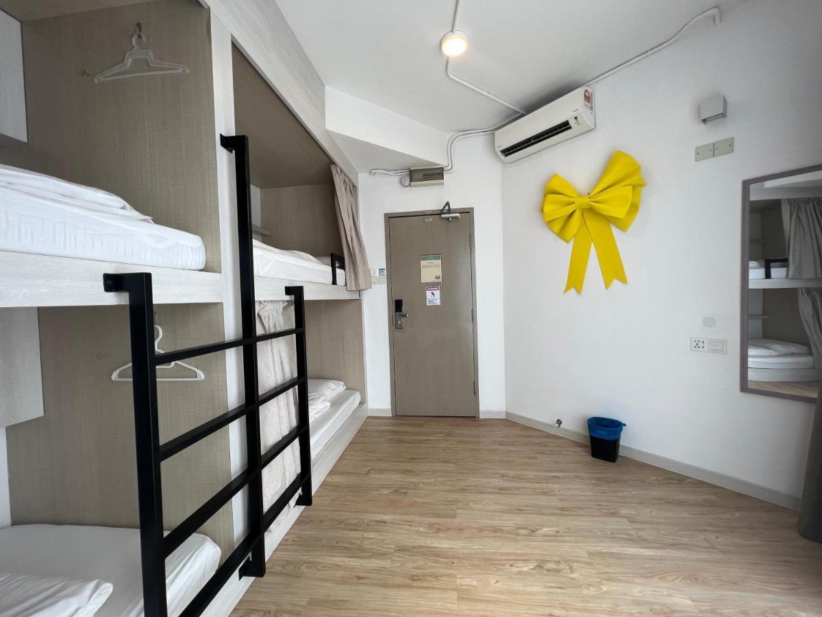 Bulatan Hostel Tanjong Aru Extérieur photo