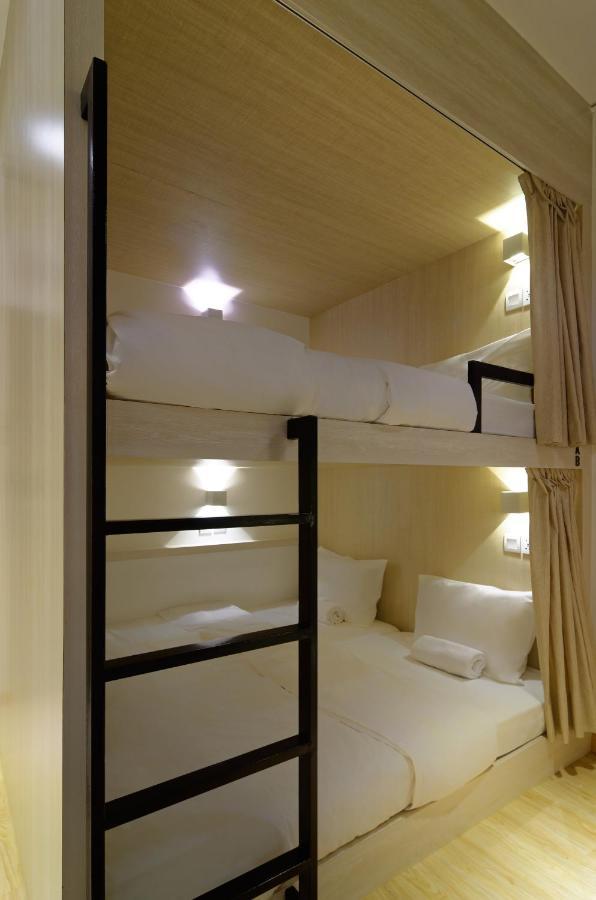 Bulatan Hostel Tanjong Aru Extérieur photo